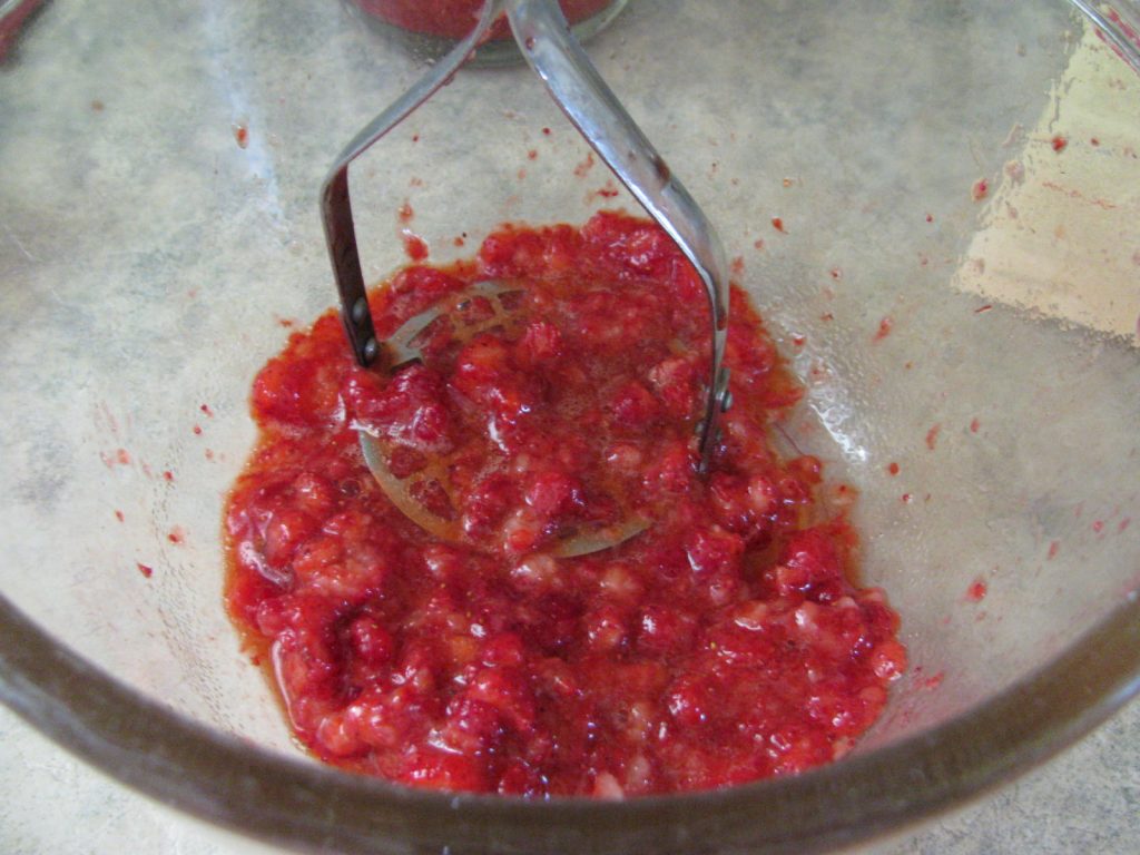 Easy No Cook Strawberry Jam Country Life in BC